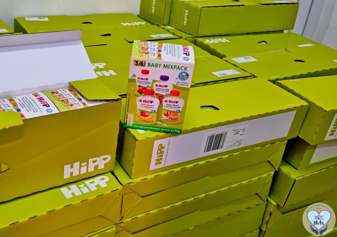 Donație de produse alimentare pentru copiii defavorizaţi