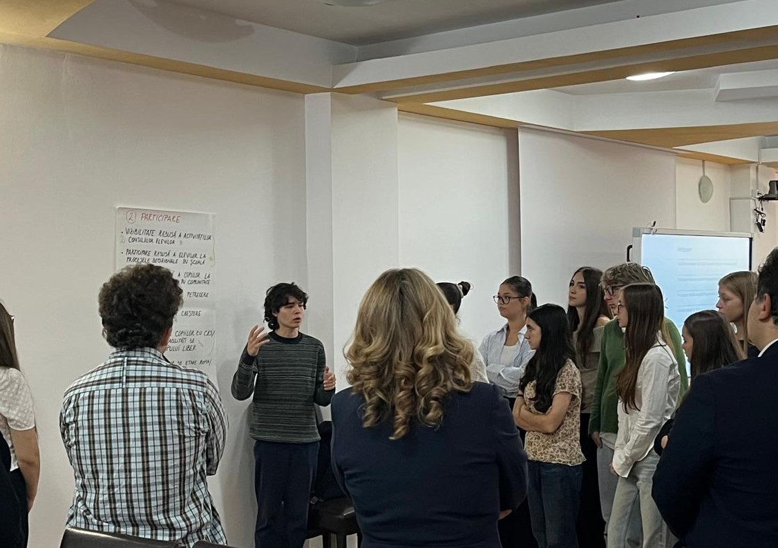 Administrația publică locală se implică activ în crearea unui mediu sigur și favorabil pentru dezvoltarea copiilor – pași importanți ca Deva să devină localitate prietenă a copiilor