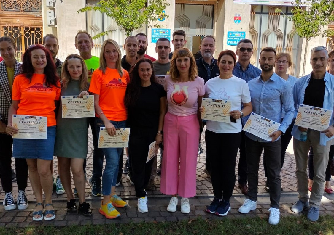 Primăria Deva a onorat voluntarii implicați în activitățile organizate la Deva cu ocazia ,,Săptămânii Europene a Sportului”