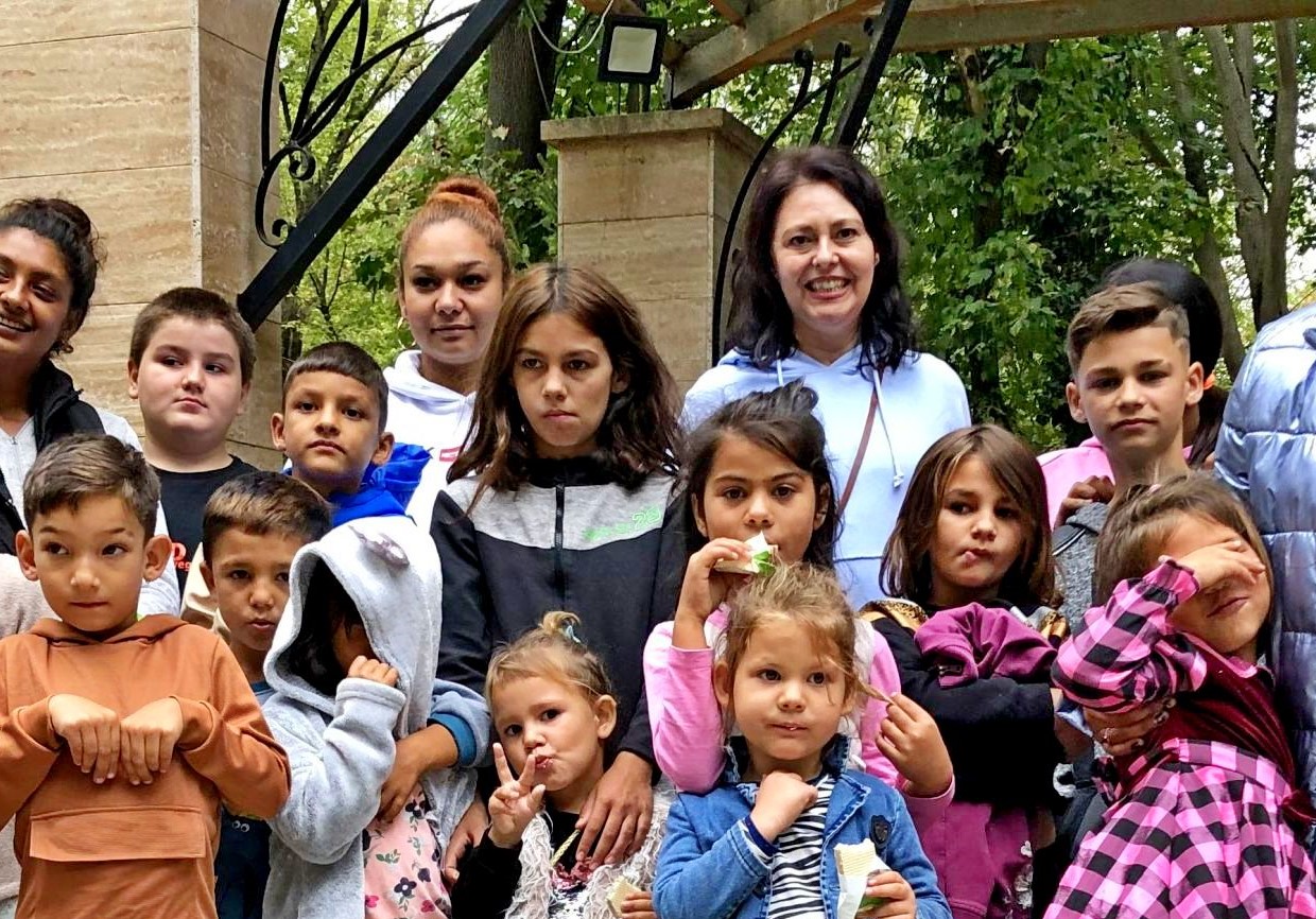 ACTIVITĂȚI PENTRU COPIII DEFAVORIZAȚI. Cum să faci din învățare o activitate distractivă