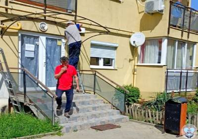 Lucrări de întreţinere şi reparaţii curente la blocurile sociale din zona Zăvoi