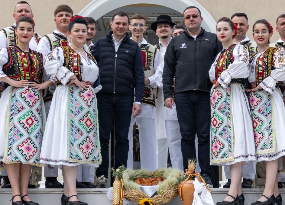 Așa a fost de 1 Mai la Deva: atmosferă incendiară, tradiții, muzică și bucurie