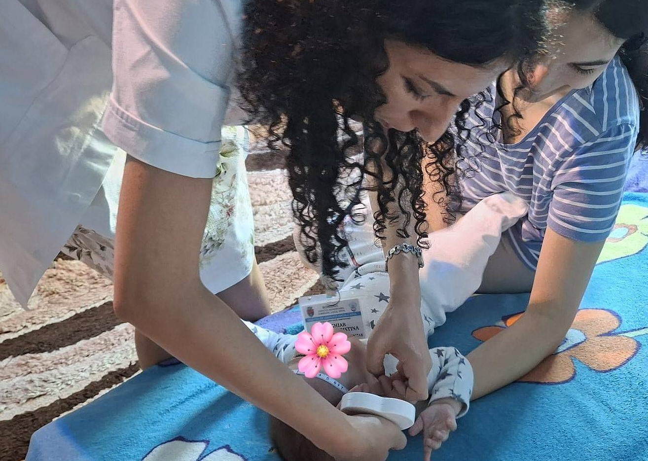 DAS Deva: Asistență medicală comunitară pentru mamele și bebelușii din medii defavorizate
