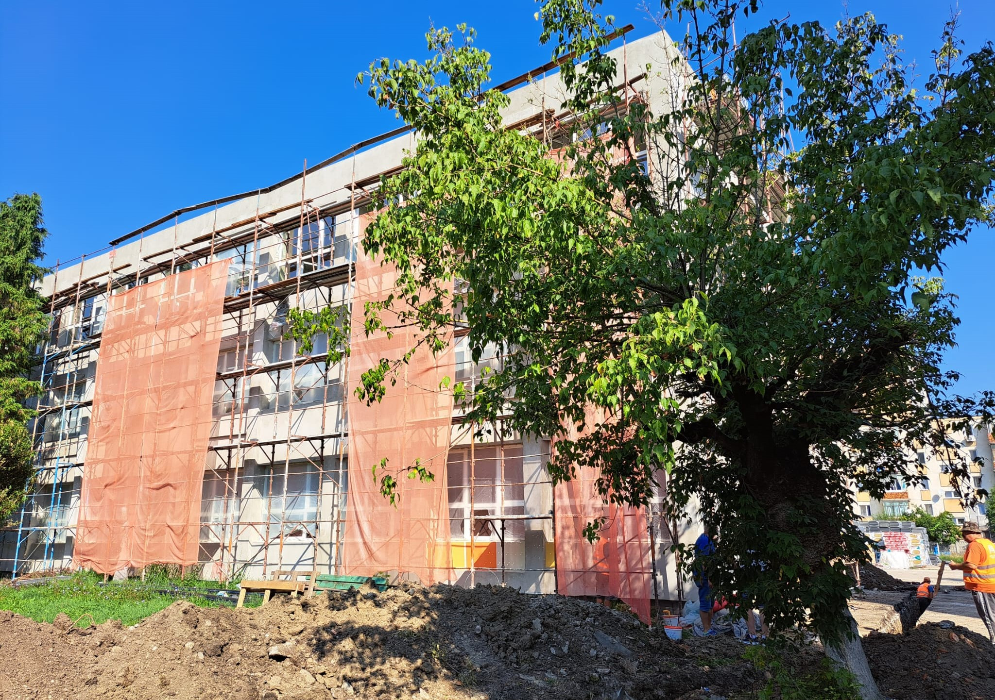 Lucrările de reabilitare și modernizare a Școlii Generale nr. 5 de pe strada Scărișoara avansează!