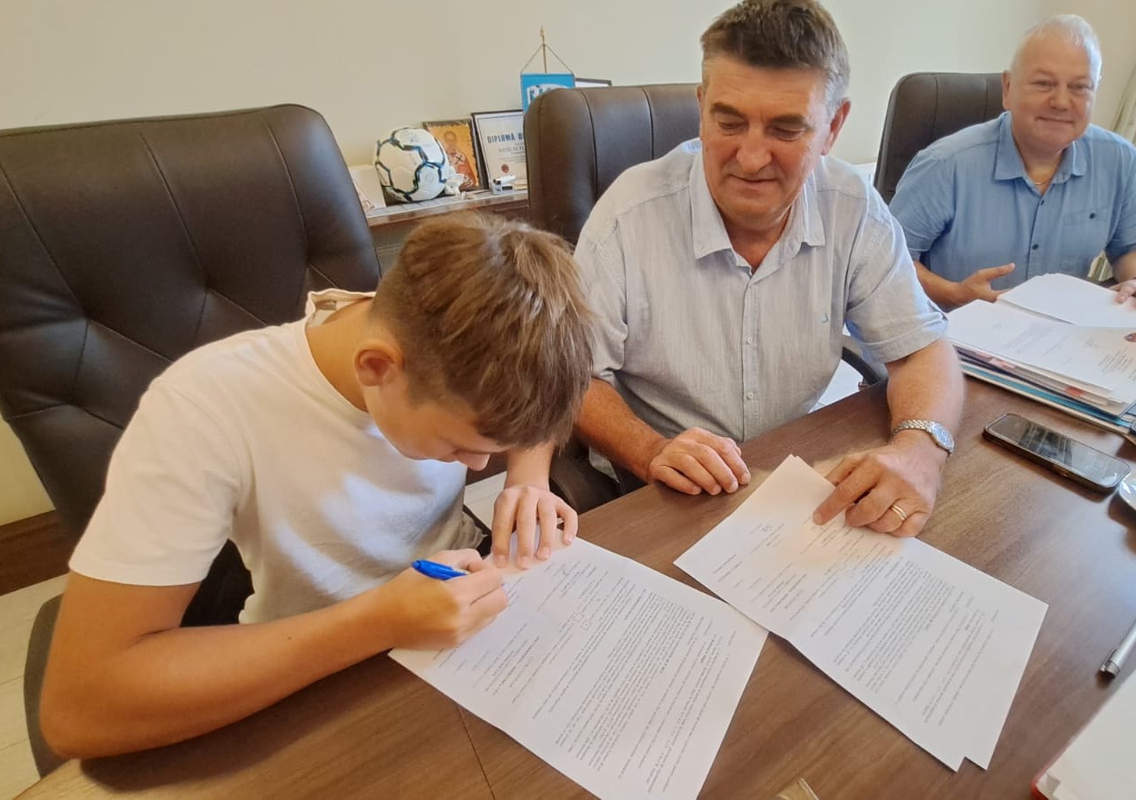 CSM Deva, pepinieră de jucători pentru fotbalul profesionist!