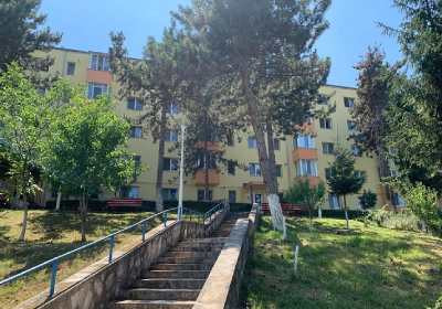 Un bloc reabilitat termic = facturi mai mici la energie, îmbunătățirea aspectului estetic al clădirii și condiții de confort mai bune pentru locatari
