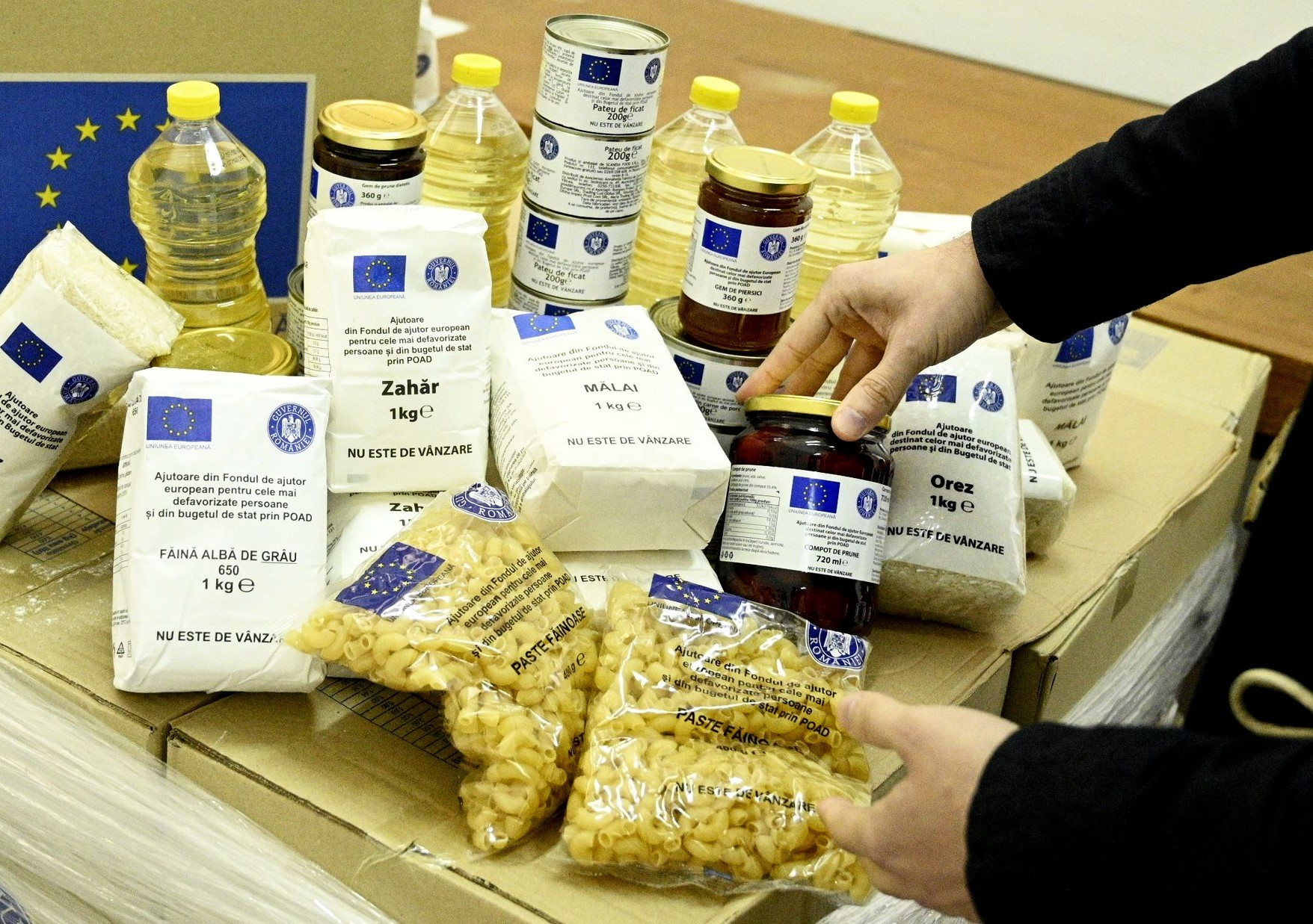 DAS Deva a încheiat, marți, distribuirea alimentelor gratuite! Peste 600 de persoane au beneficiat de ajutorul european