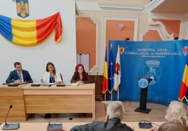 Lucian Ioan Rus, primarul municipiului Deva, în dialog cu cetățenii: 20 de persoane primite în audiență