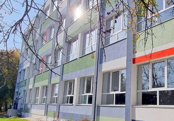 DAS Deva: Peste 17.000 de lei de la bugetul Devei pentru cabinetele medicale din școli și grădinițe