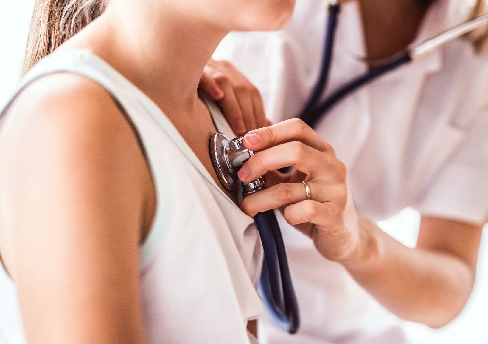 Peste 250.000 de consultații gratuite, efectuate în cabinetele medicale școlare din Deva!