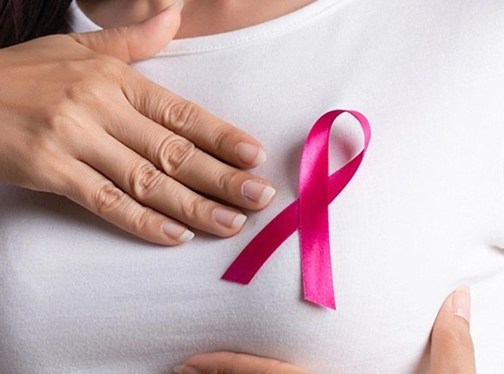 DAS Deva: Octombrie Roz – acțiuni de informare și educare pentru prevenirea cancerului de sân
