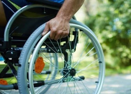 DAS Deva: Aproape 700 de copii și adulți cu dizabilități primesc indemnizația pentru luna iunie 2026