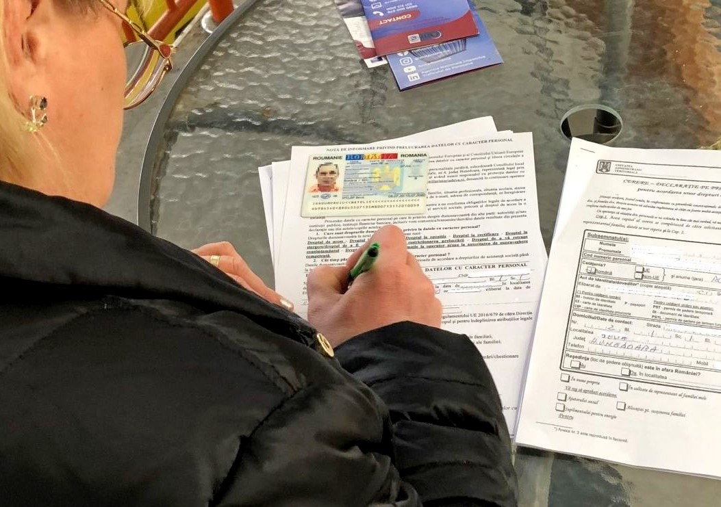 AJUTOR DE ÎNCĂLZIRE 2024 - 2025. Aproape 100 de deveni cu venituri mici au solicitat, luni, formulare pentru ajutorul de încălzire
