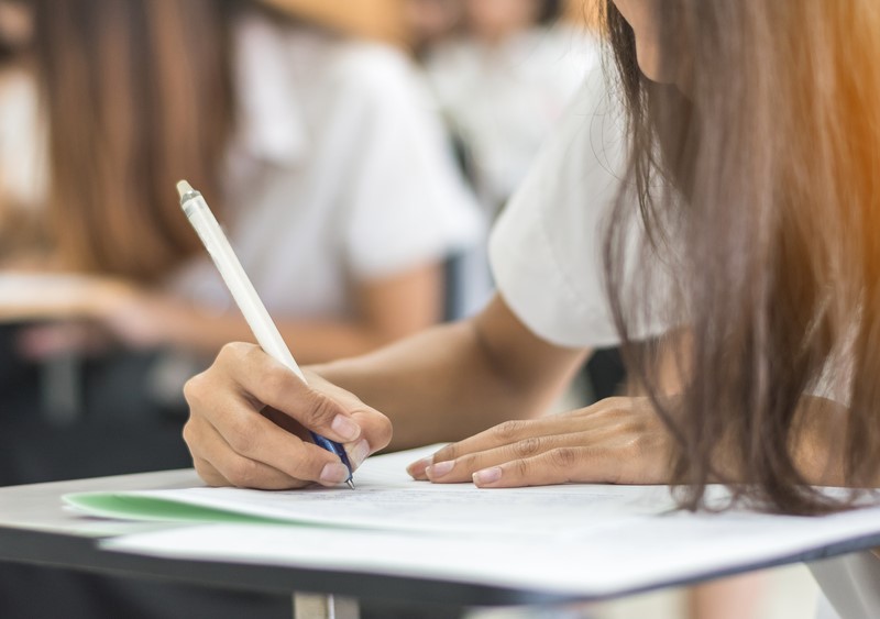 DAS Deva asigură asistența medicală la examenul de absolvire a învățământului postliceal