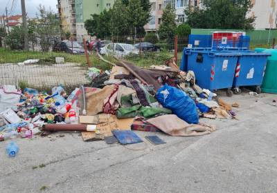 Primăria Municipiului Deva a notificat operatorul de salubritate Supercom să ridice deîndată deșeurile menajere
