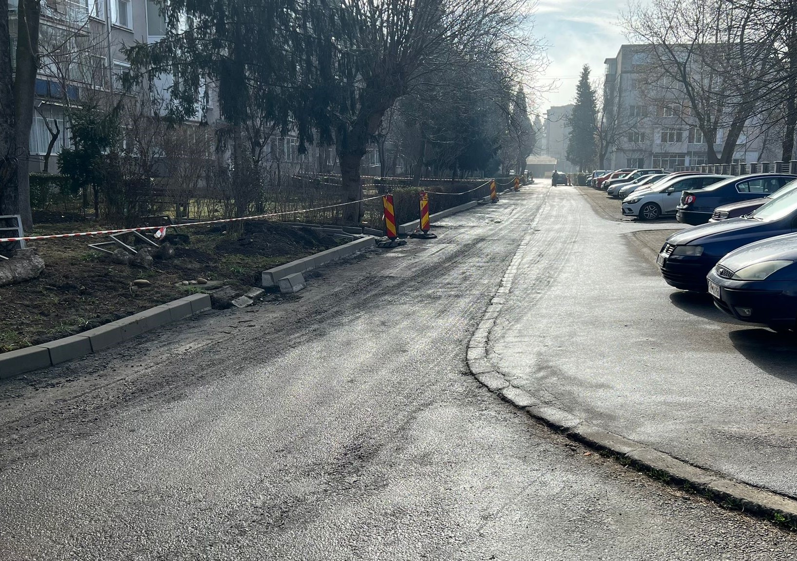 Străzile și trotuarele din cartierul Zamfirescu din Deva au intrat în reabilitare