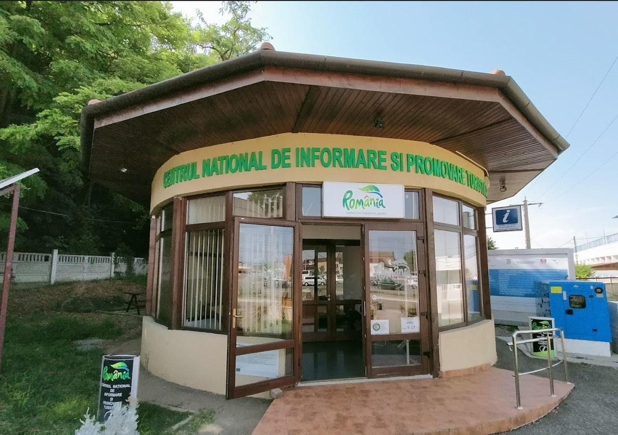 Programul de funcționare a Centrului Național de Informare și Promovare Turistică Deva în perioada sărbătorilor pascale