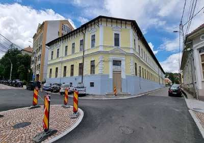 Lucrările de modernizare a Colegiului Național Pedagogic ,,Regina Maria”  (Școala Generală) din Deva continuă în ritm susținut