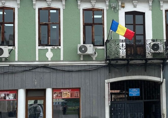 Program special de Ziua Națională a României la Serviciul Public Local de Evidența Persoanelor și Stare Civilă Deva