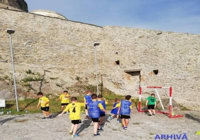 Sunteți invitați la o partidă de handbal în Parcul ,,Cetate” Deva