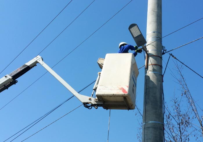 Iluminatul public din Deva afectat de o avarie la rețeaua electrică