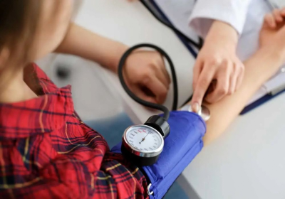 Materiale sanitare de peste 10.000 de lei pentru cabinetele medicale din școli și grădinițe