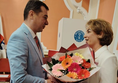 Excelența devine tradiție la Deva: Liliana Cosma, Cetățean de Onoare al municipiului