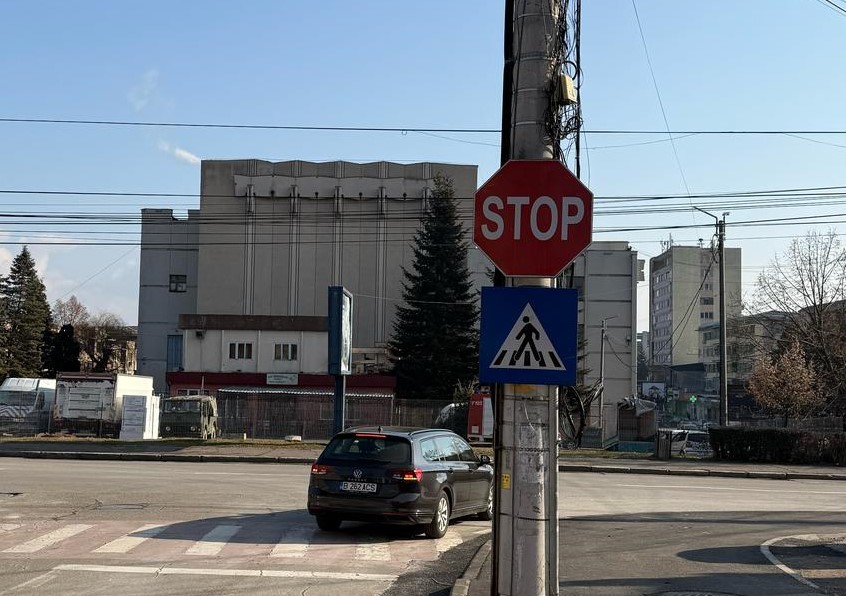 Deva un oraș mai sigur: Acțiune de înlocuire a semnelor de circulație