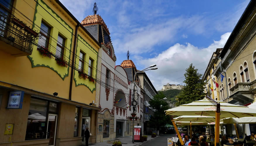 TEATRUL DE ARTĂ DEVA